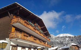 Petit Paradis